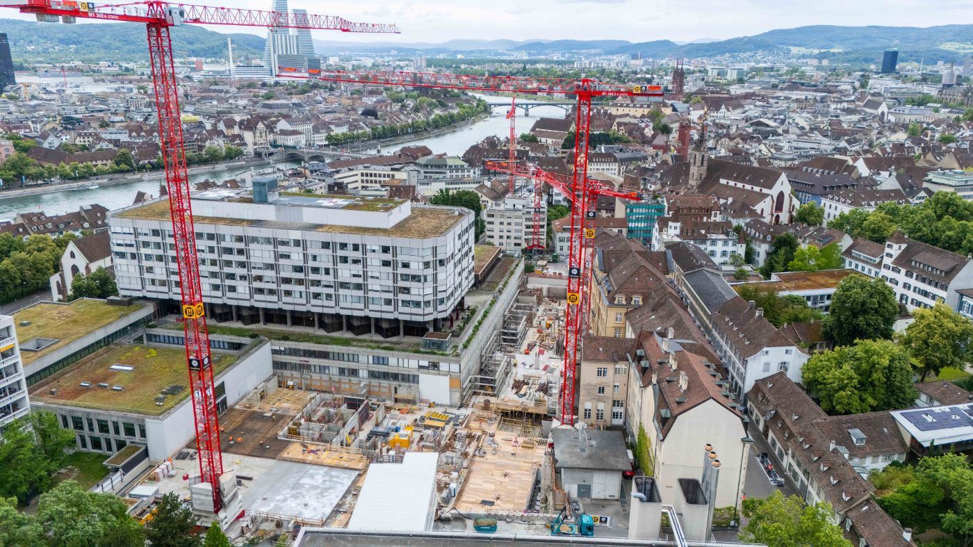 Der Neubau Klinikum 2 im Juni 2026.