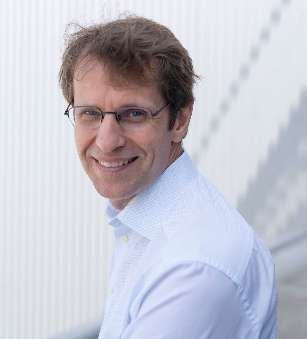 Prof. Botond Roska