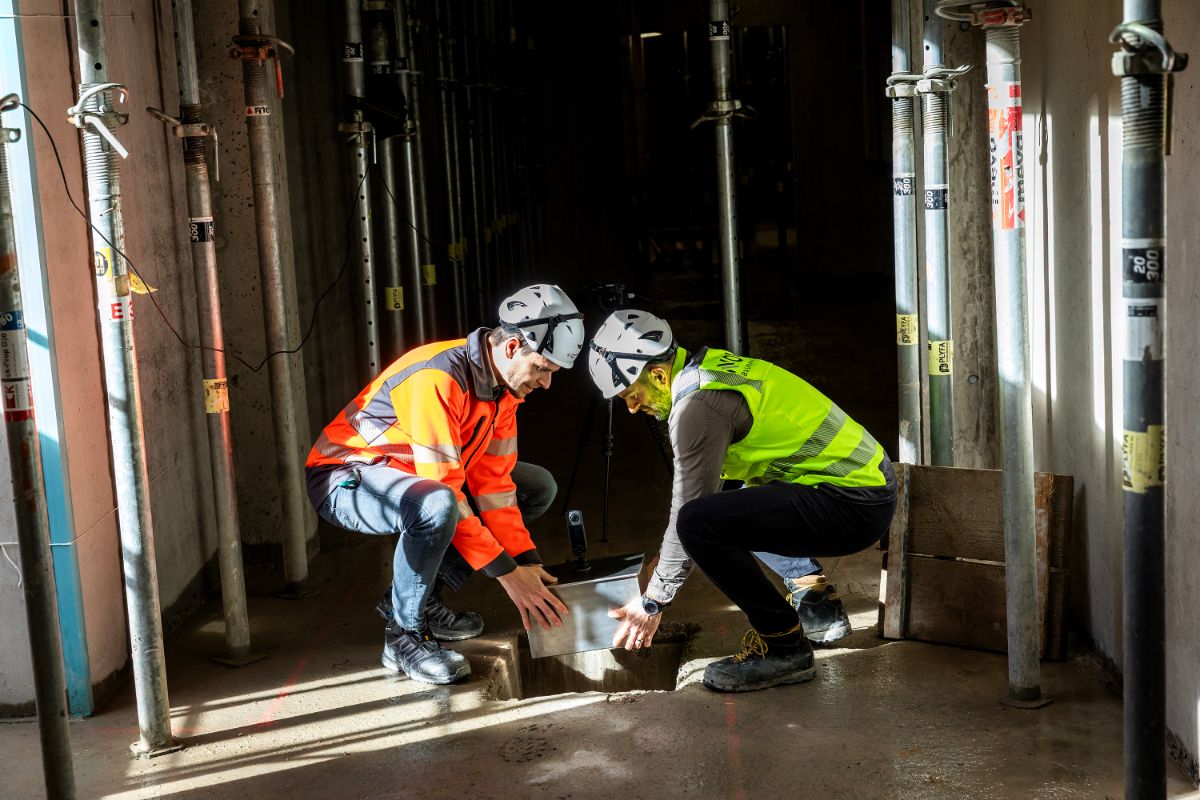 Versenken der Zeitkapsel