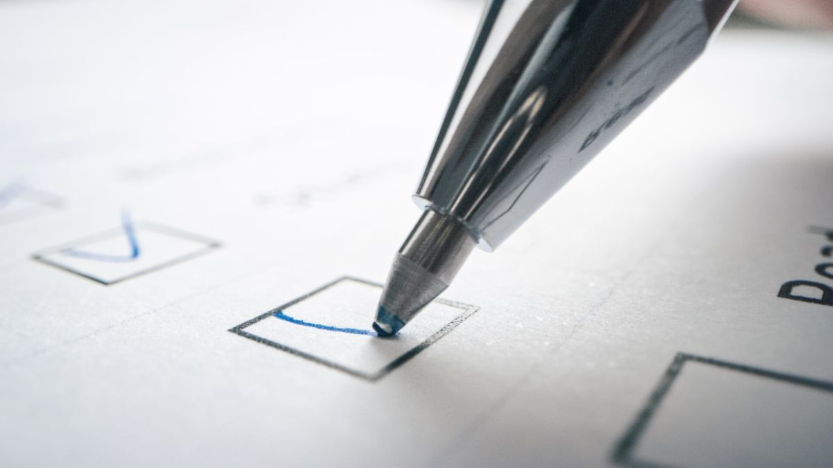 Zertifizierungen und Register